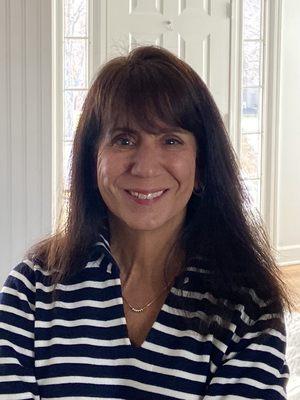 Photo of Laura R.