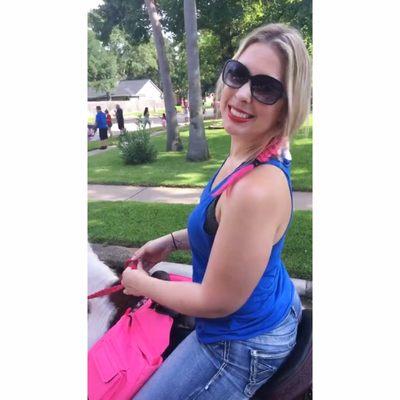 Photo of Christine R.