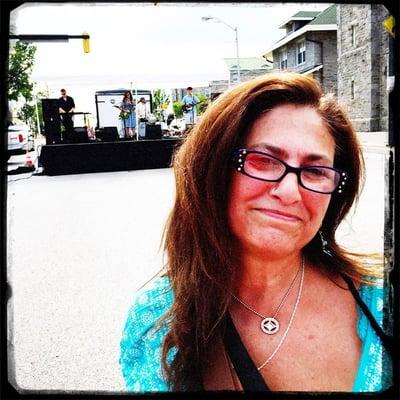 Photo of Leslie M.