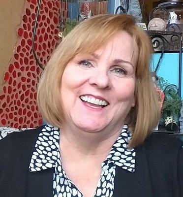 Photo of Julie S.