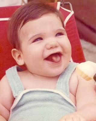 Photo of Laurie E.