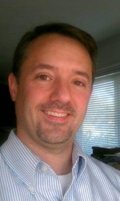Photo of David L.