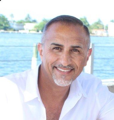 Photo of Dimitry Y.
