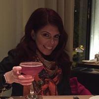 Photo of Angela L.