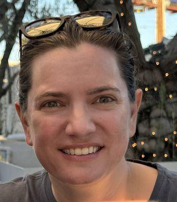 Photo of Lindsay B.