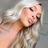 Photo of Holly M.