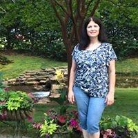 Photo of Lisa S.