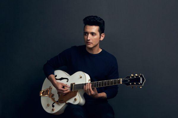 Photo of Derik F.