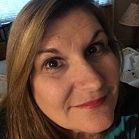 Photo of Linda R.