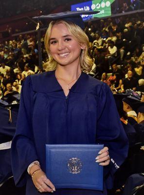 Photo of Elisabeth W.