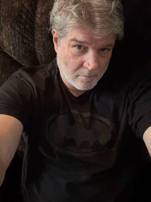 Photo of Robert L.