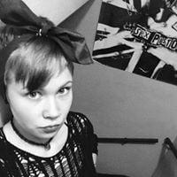 Photo of Lindsay B.