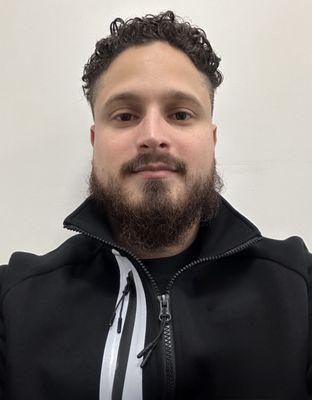 Photo of Luis A.