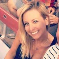Photo of Julie J.