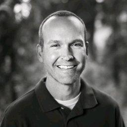 Photo of Alan L.