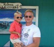 Photo of Dustin W.