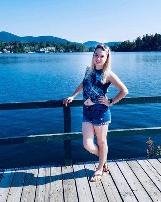 Photo of Krissy E.