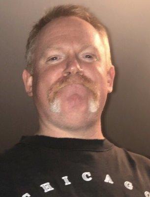 Photo of Barry L.