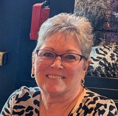 Photo of Laurie H.