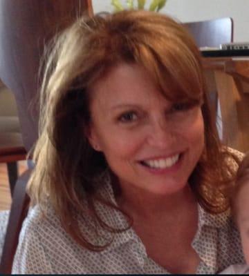 Photo of Christine R.