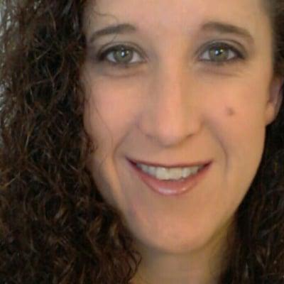 photo of Jennette L.