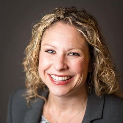 Photo of Liz V.