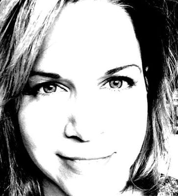 Photo of Julie W.
