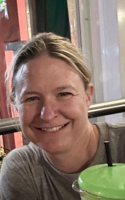 Photo of Shari H.