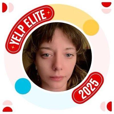 Photo of Angi A.