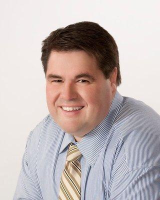Photo of Steven L.