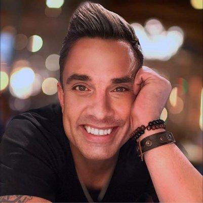 Photo of Jared M.