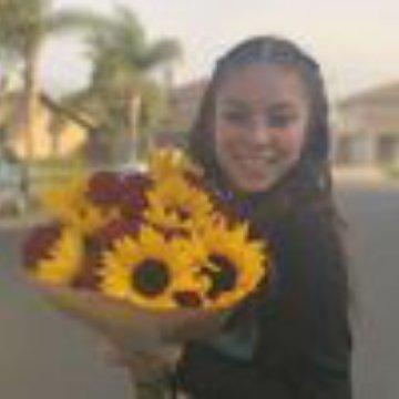 Photo of Noemi R.