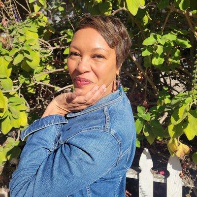 Photo of Felicia B.