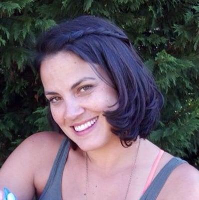 Photo of Erin Q.
