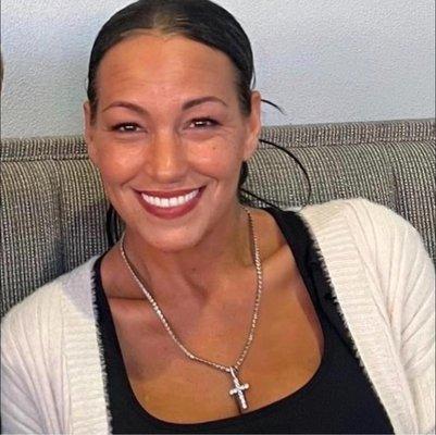 Photo of Joy L.