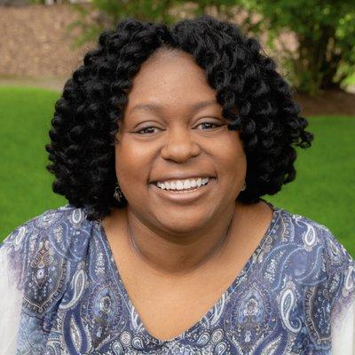 Photo of Lisa S.
