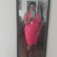 photo of Larnette D.