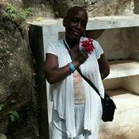 Photo of Denise T.