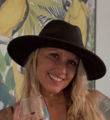 Photo of Heidi B.
