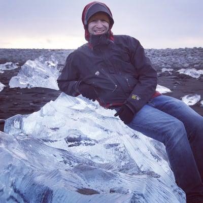 Photo of David L.