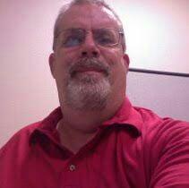 Photo of David R.