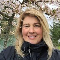 Photo of Karin L.