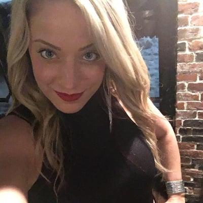 Photo of Amanda L.