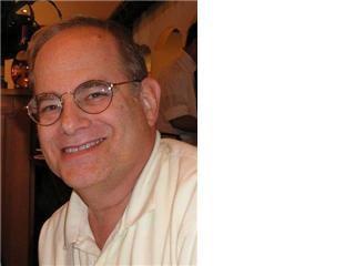 Photo of Lee D.