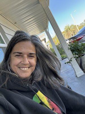 Photo of Leslie R.