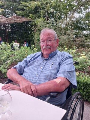 Photo of Hans B.