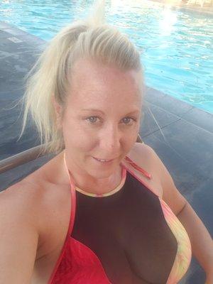 Photo of Holly D.