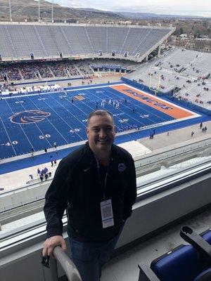 Photo of Scott J.