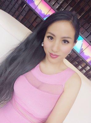 Photo of Jennifer Z.