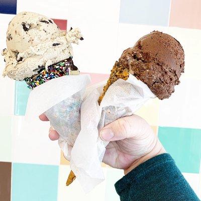 photo of Sociallyours C.